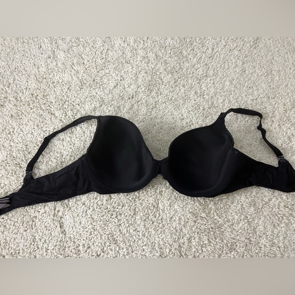 Women’s Size 38C Body by Victoria Secret Bra GUC - Picture 4 of 9